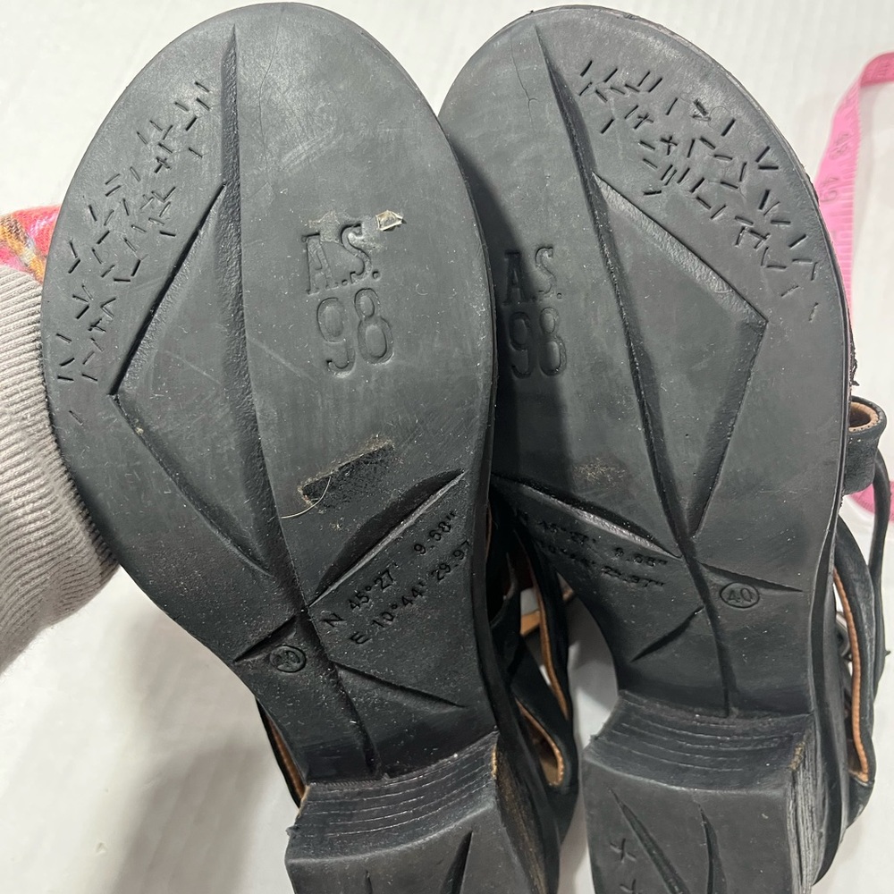 A.S. 98 BLACK LEATHER STRAPY HEELED SANDAL - Picture 12 of 16